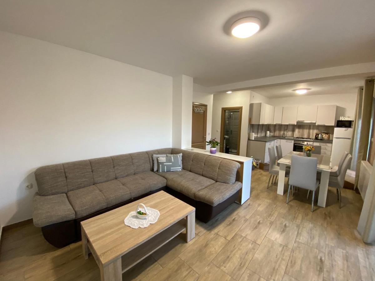 Kraljevic Apartments Vrh  Экстерьер фото